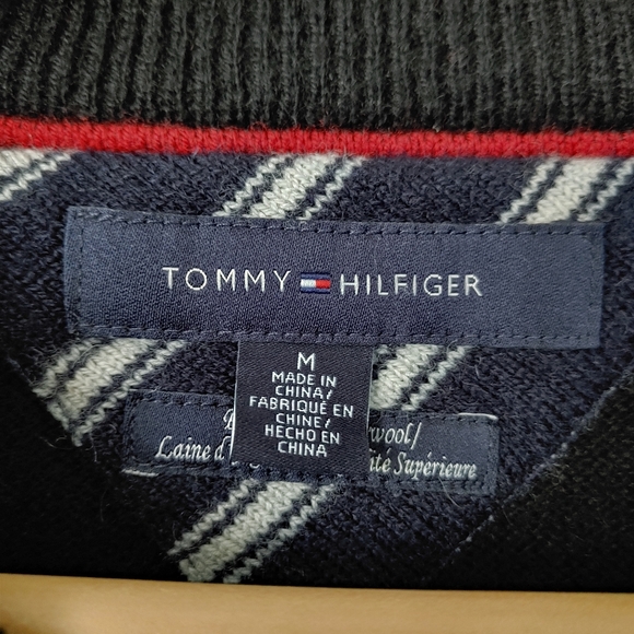 Tommy Hilfiger Premium Lambswool Vest Sweater Knit Size Medium Black - Picture 13 of 15